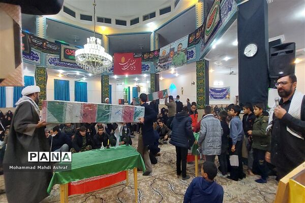 شهدای گمنام مهمان شهرهای نایین و بافران