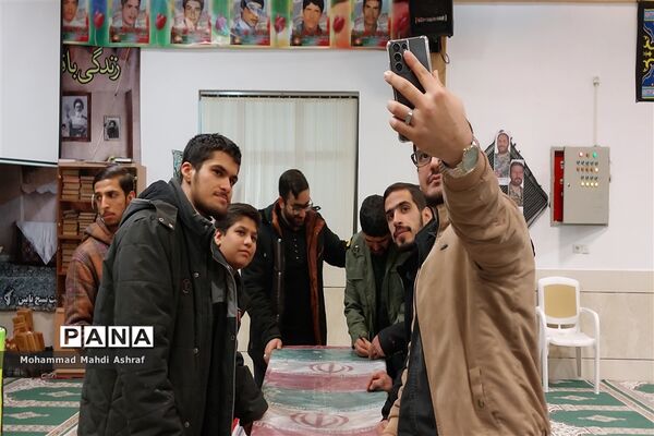 شهدای گمنام مهمان شهرهای نایین و بافران