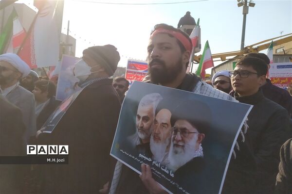 جلوه‌هایی از راهپیمایی یوم الله ۹ دی در قم