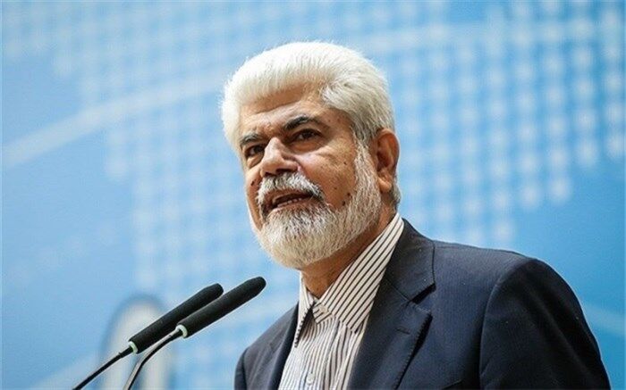 مسئولان حوزه‌های مختلف با نسل جوان گفت‌وگو کنند