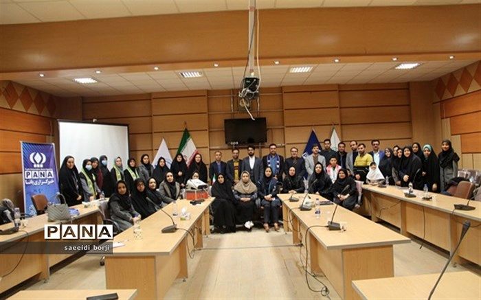 آینده یک جامعه به نیروی انسانی توانمند در بُعد رسانه و فضای مجازی بستگی دارد