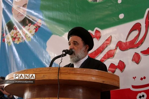 مراسم گرامیداشت دهه بصیرت در گلوگاه