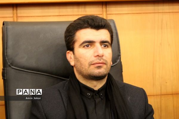 برگزاری گردهمایی فرهنگیان جوان استان فارس در شیراز