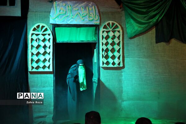 مراسم اختتامیه نمایش زخم موعود در ورامین
