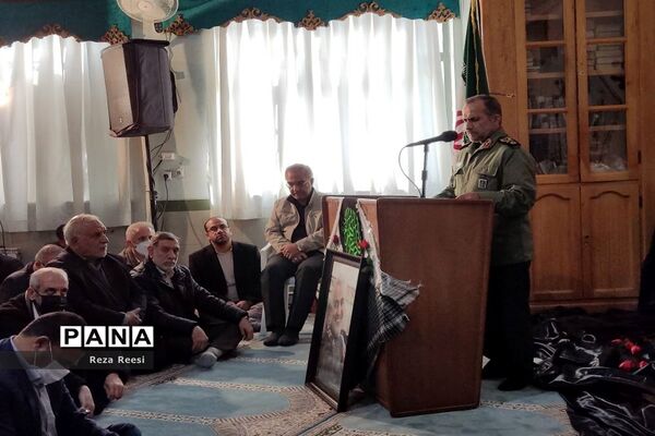 مراسم یادواره شهید سردار حاج قاسم سلیمانی در اداره‌کل آموزش و پرورش فارس