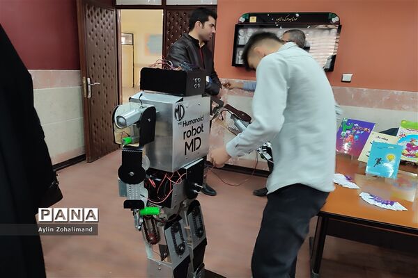 تجلیل از پژوهشگران برتر شهرستان رباط کریم