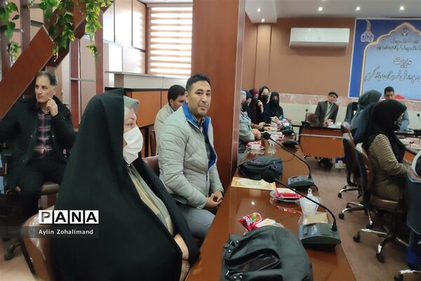 تجلیل از پژوهشگران برتر شهرستان رباط کریم