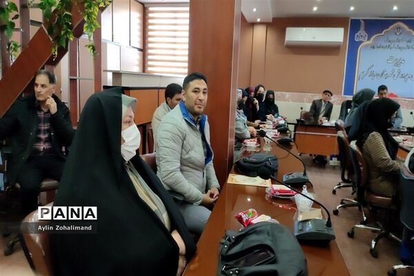 تجلیل از پژوهشگران برتر شهرستان رباط کریم