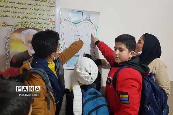 مراسم بزرگداشت سالگرد شهادت حاج قاسم در دبستان پسرانه سما رودهن