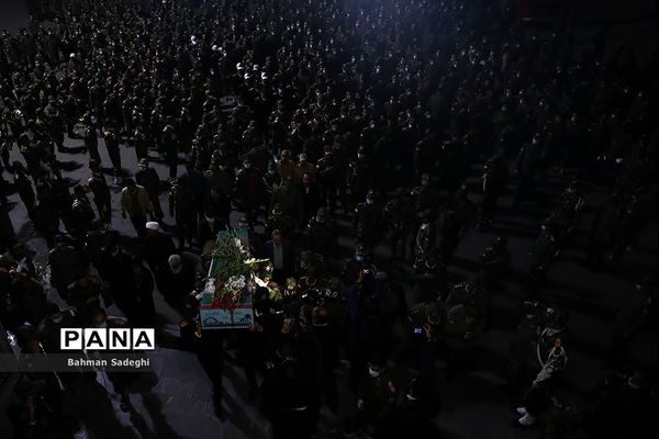 تشییع پیکر سه شهید گمنام در دانشگاه افسری امام علی(ع)