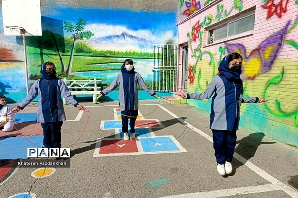 برگزاری مسابقات ورزشی در آموزشگاه مریم ملارد
