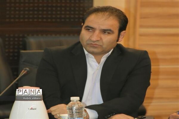 برگزاری نشست موسسان مدارس غیردولتی در صفادشت