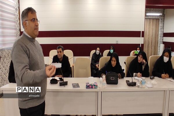 برگزاری کارگاه توانمندسازی مدیران منطقه کهریزک