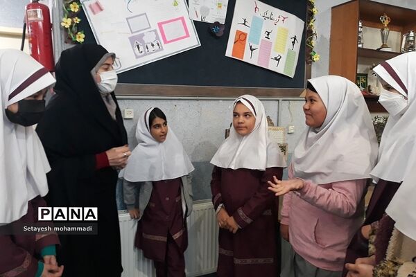 جلسات و مشارکت شورای دانش‌آموزی دبستان حضرت زهرا(س)۲ رودهن