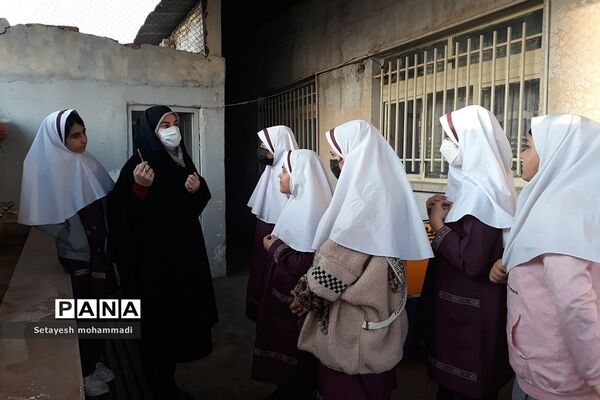 جلسات و مشارکت شورای دانش‌آموزی دبستان حضرت زهرا(س)۲ رودهن