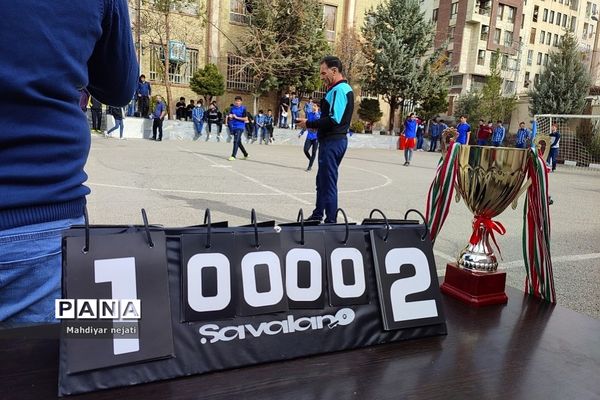 مسابقات فوتبال جام شهید حاج قاسم سلیمانی در مدارس رودهن