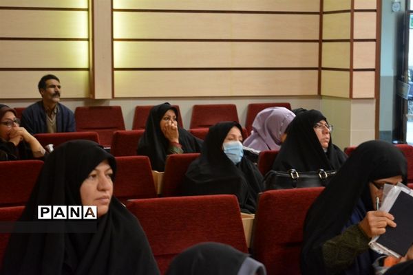 برگزاری جلسه بصیرتی کانون بسیج فرهنگیان ناحیه یک مشهد
