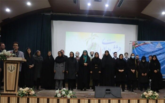 تجلیل از ۲۵۳ دانش‌آموز و معلم پژوهشگر در البرز