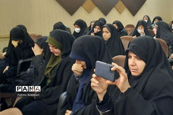 تشییع پیکر دو شهید گمنام در ناحیه یک شهرری