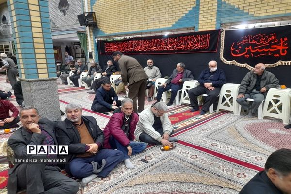 مراسم شب شعر مقاومت در قائمشهر