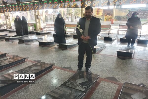 گلباران مزار شهدا به‌مناسبت سالروز شهادت سردار دل‌ها