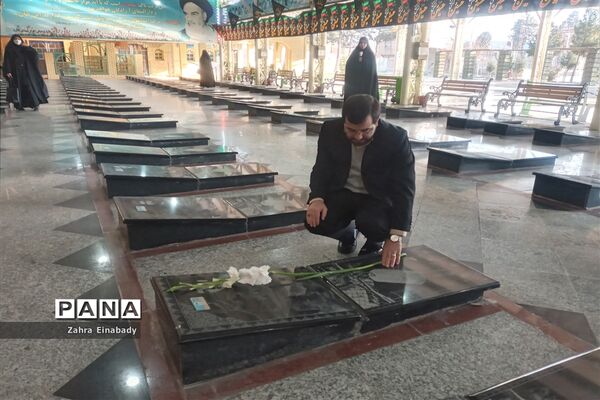 گلباران مزار شهدا به‌مناسبت سالروز شهادت سردار دل‌ها