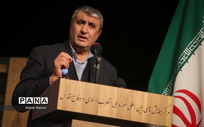 حاج قاسم به معنای واقعی کلمه سرباز وطن بود