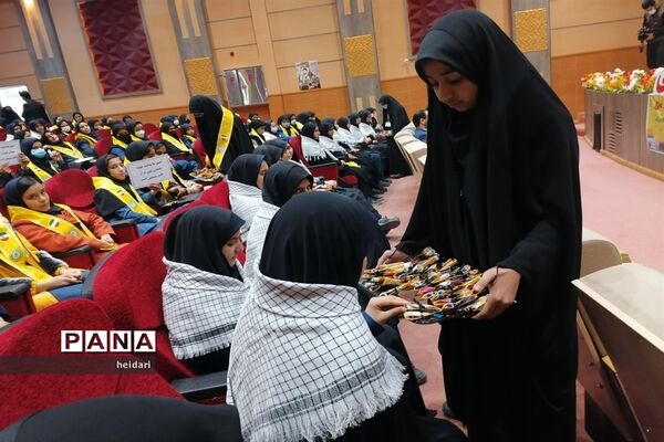 برگزاری ویژه برنامه شهادت سردار سلیمانی در مدرسه تمام تشکیلاتی سردار دل‌ها