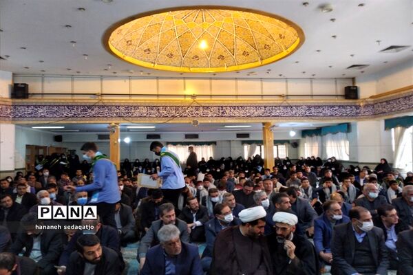بزرگداشت هفتمین روز خاکسپاری شهید گمنام در اداره‌کل آموزش و پرورش فارس