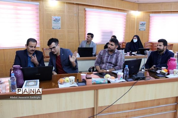 کارگاه آموزشی سواد دیجیتال، علوم رایانه و مهارت برنامه‌نویسی در بوشهر