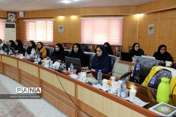 کارگاه آموزشی سواد دیجیتال، علوم رایانه و مهارت برنامه‌نویسی در بوشهر