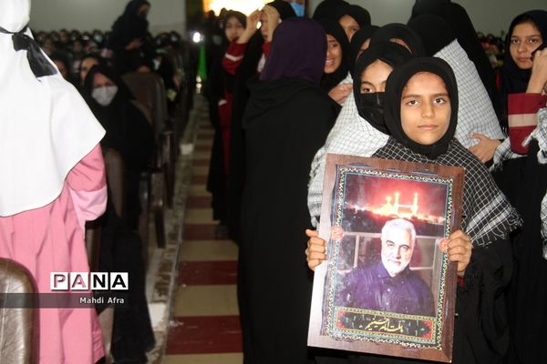 برگزاری سومین سالگرد شهادت حاج قاسم سلیمانی در تالار معلم شهرستان بهبهان