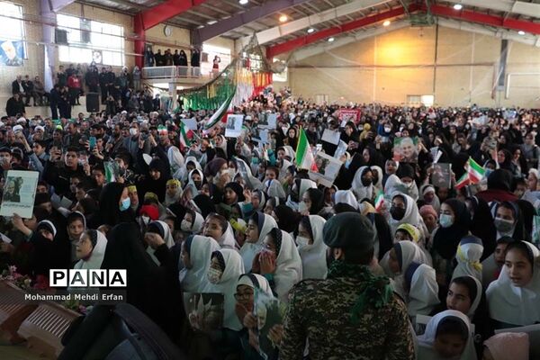 تجدید میثاق دانش‌آموزان آباده با سردار دل‌ها