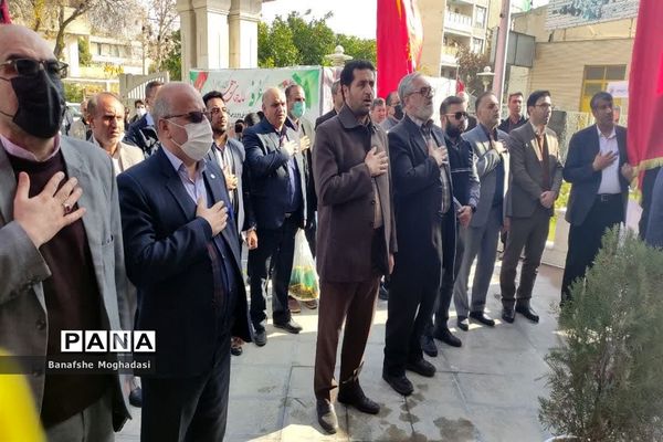 تجدید پیمان فرزندان حاج قاسم با شهدا در شیراز