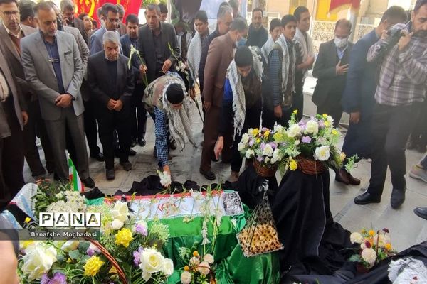 تجدید پیمان فرزندان حاج قاسم با شهدا در شیراز