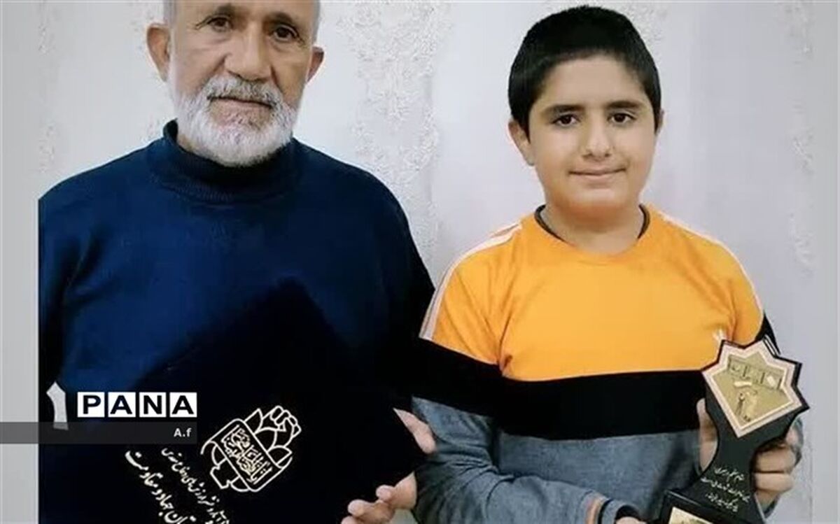 دانش‌آموز بافقی منتخب جشنواره ملی افتخار من شد