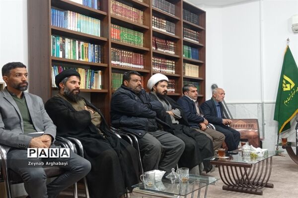 جلسه هماهنگی برنامه‌های هفته مقام زن و روز مادر در تربت جام