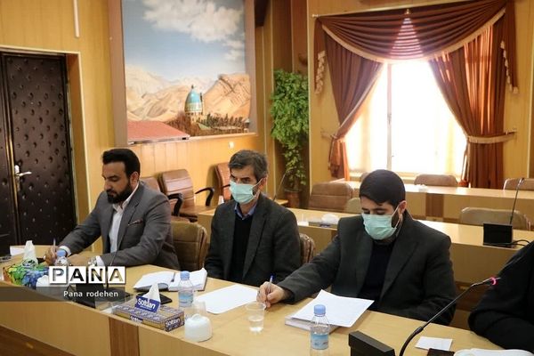 برگزاری چهارمین قرارگاه جوانی جمعیت و تحکیم خانواده در شهرستان دماوند