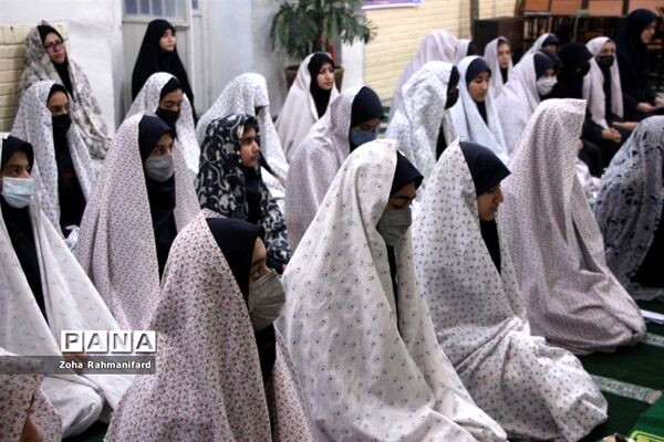 گرامیداشت سومین سالگرد مراسم شهید سردار سلیمانی در دبیرستان فرزانگان دوره اول تربت‌ جام