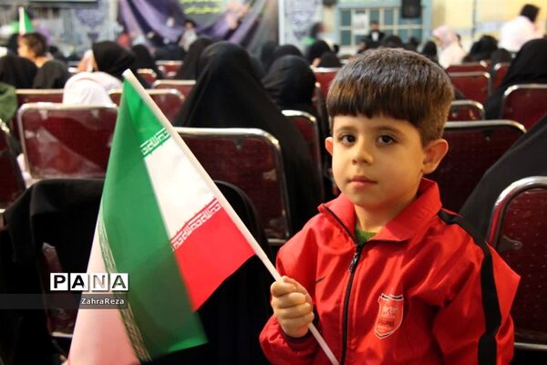 مراسم وداع با 2 شهید‌ گمنام در ورامین