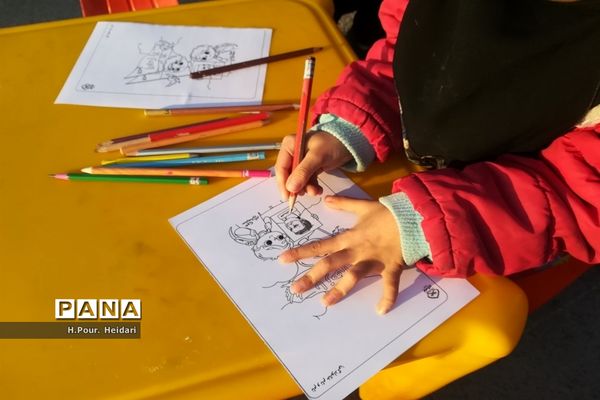 پیاده‌روی مردم قم در سالروز شهادت سردار سلیمانی