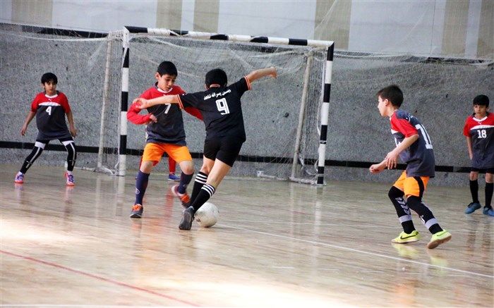 رقابت فرهنگی‌ ورزشی دانش‌آموزان مدارس شاهد استان سمنان