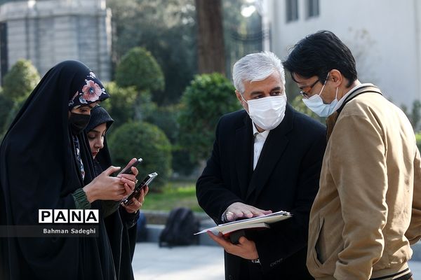 حاشیه جلسه هیات دولت -۱۴  دی