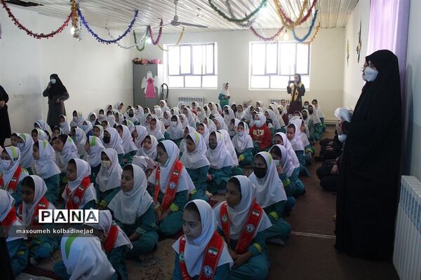 رویداد دانش‌آموزی دختران حاج قاسم در گلوگاه