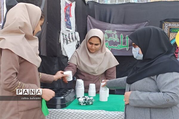 بزرگداشت سالروز شهادت سپهبد شهید حاج‌قاسم‌سلیمانی در دبیرستان داربر جهرمی ناحیه۳ شیراز