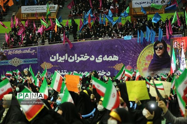 اجتماع بزرگ دختران حاج قاسم