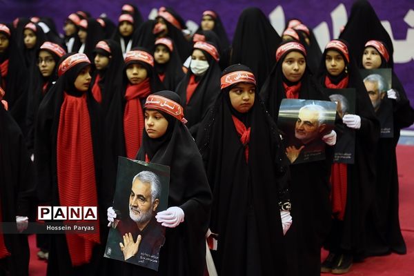 اجتماع بزرگ دختران حاج قاسم