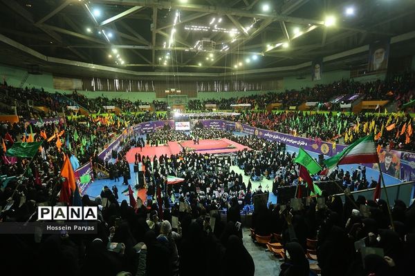 اجتماع بزرگ دختران حاج قاسم