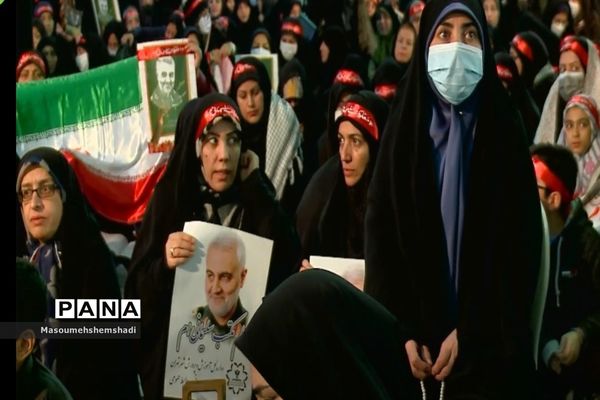 تجدید میثاق فرهنگیان  منطقه ۱۲ با حاج قاسم