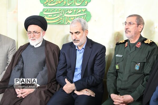 اجتماع بزرگ خانوادگی فرهنگیان شهر تهران به‌مناسبت سالگرد شهادت سردار دل‌ها حاج قاسم سلیمانی
